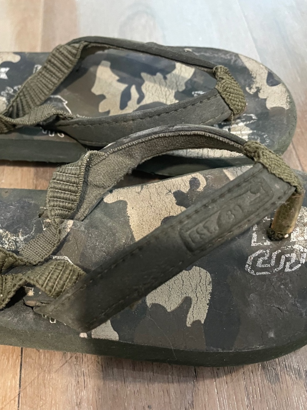 Toddler Boys' Flip Flops with Heel Strap